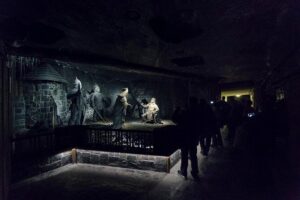 Wieliczka Salt Mine Best Value Shared Tour - The Half-Day Flow: Krakow Pickup, Minivan Ride, and Return to Town