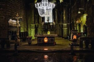 Wieliczka: Salt Mine Entrance and Guided Tour Ticket - Descending 378 Stairs and 64 Meters: The Part to Plan For