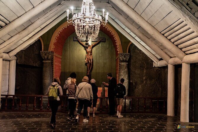 Wieliczka Salt Mine Guided Tour + Ticket & Transfer from Krakow - Why Wieliczka’s 3.5 km route is worth your half day