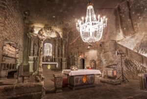 Wieliczka Salt Mine Guided Tour with pickup - The 2.5-hour underground route: salt corridors, chapels, and a guide to keep you oriented