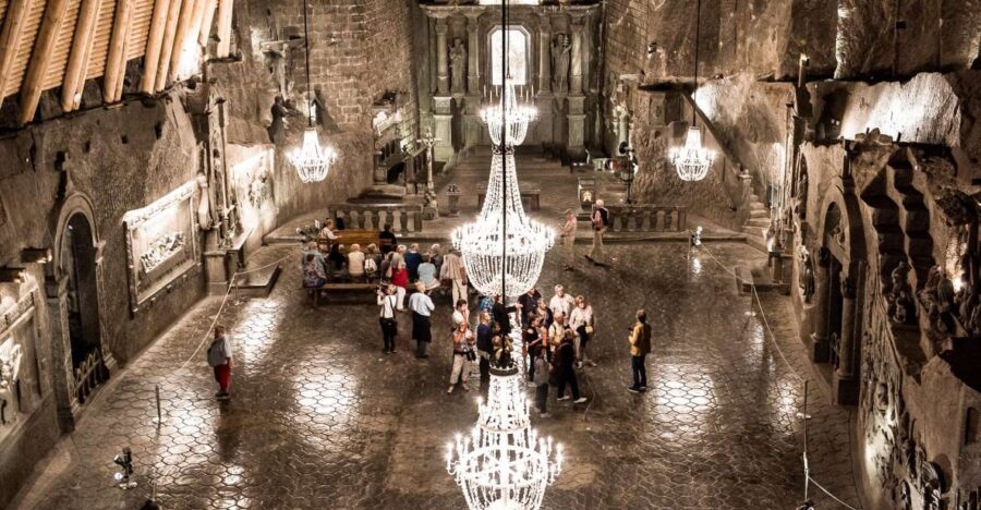 Wieliczka Salt Mine Tour Including Hotel Pick-Up - Key things that make this tour work