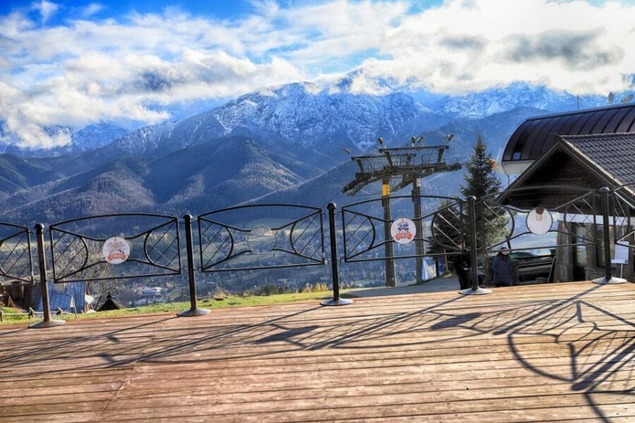 Zakopane and Tatra Mountains Day Tour from Krakow - Krakow Pickup to Zakopane Arrival: Comfort and a Scenic Change of Pace