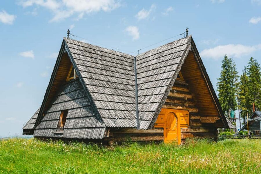 Zakopane & Tatra Mountains from Krakow – Guided Tour - Zakopane time: Krupówki Street, shops, and a two-hour wander