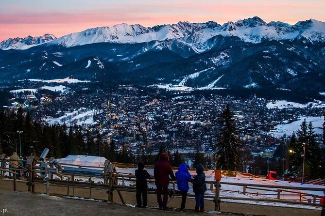 Zakopane & Thermal Springs: Private Tour - Zakopane town: highlander culture, ski jumps, and Oscypek